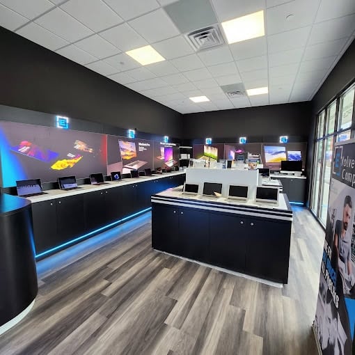 The Evolve Computer shop